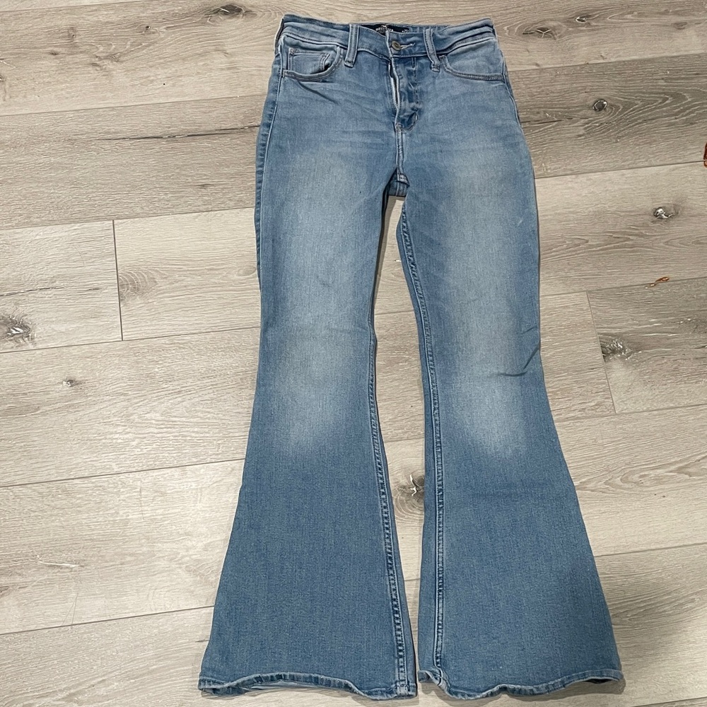 Women’s Light Blue High-Rise Flare Jeans